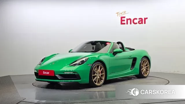 Porsche 718 Boxster 2023 Зеленый из Кореи