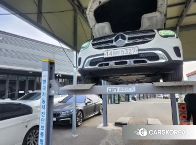 Mercedes-Benz GLC-Class X253 2020 Белый из Кореи