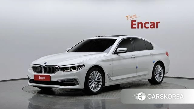 BMW 5 Series (G30) 2018 Белый из Кореи