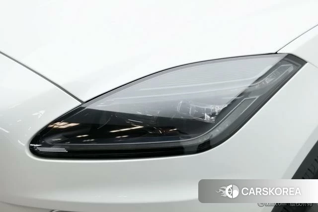 Jaguar E-PACE 2024 Белый из Китая