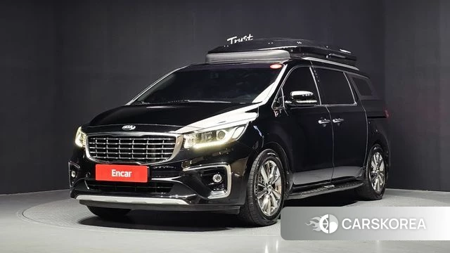 Kia The New Carnival 2018 Черный из Кореи