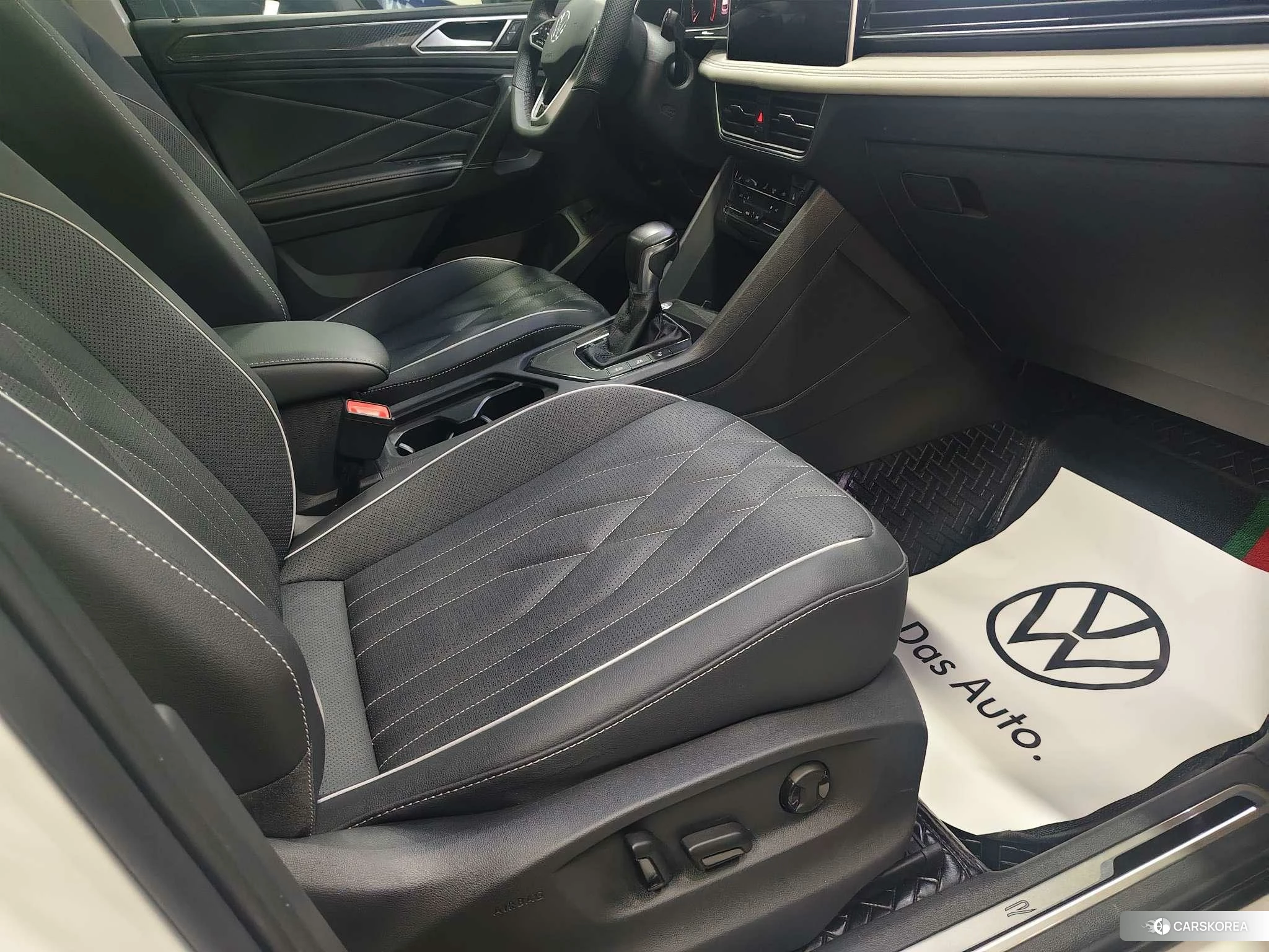 Volkswagen Tiguan L 2021 Белый из Китая