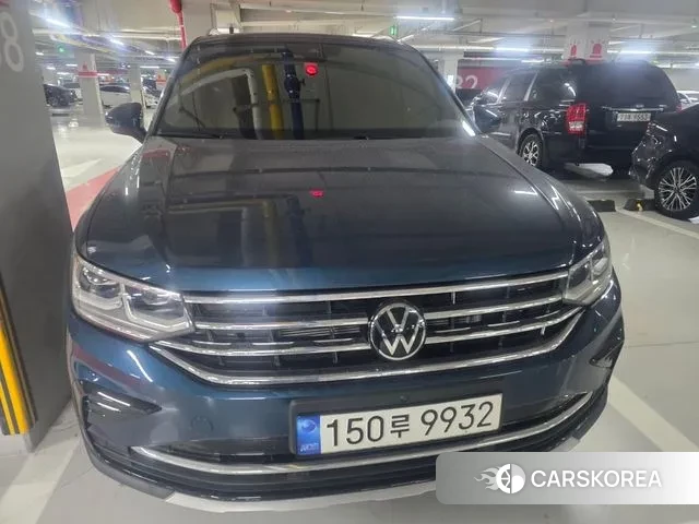 Volkswagen Tiguan second Generation 2023 Синий из Кореи