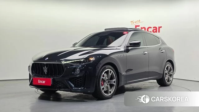 Maserati Levante 2021 Черный из Кореи