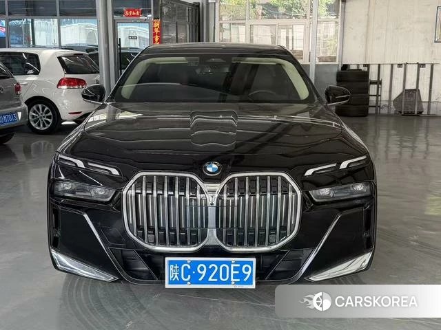 BMW 7 series 2024 Черный из Китая