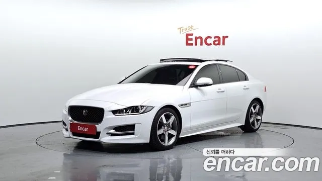 Jaguar XE 2019 Белый из Кореи