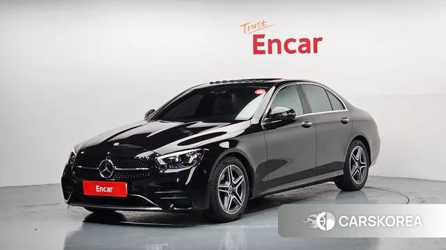 Mercedes-Benz E-Class W213 2023 Черный из Кореи