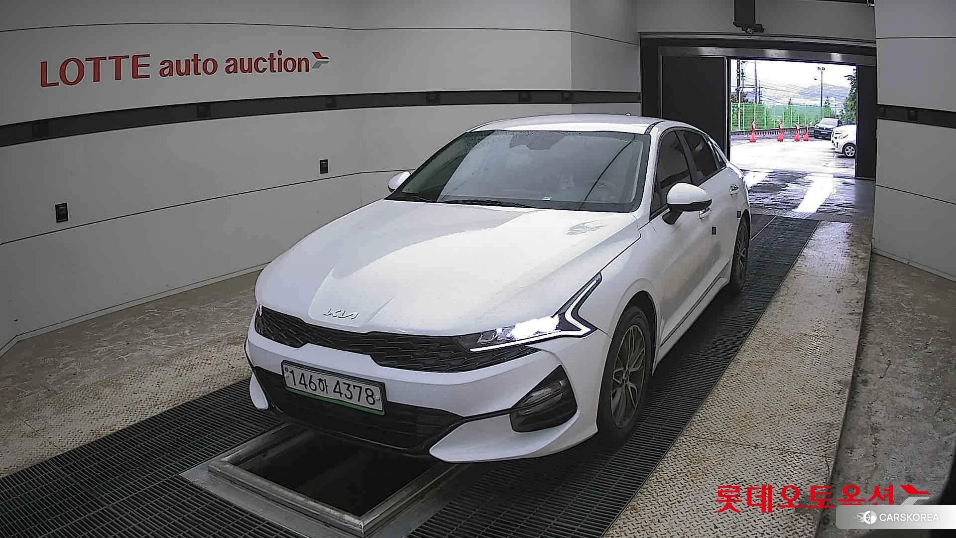 Kia K5 2022 Белый из Кореи