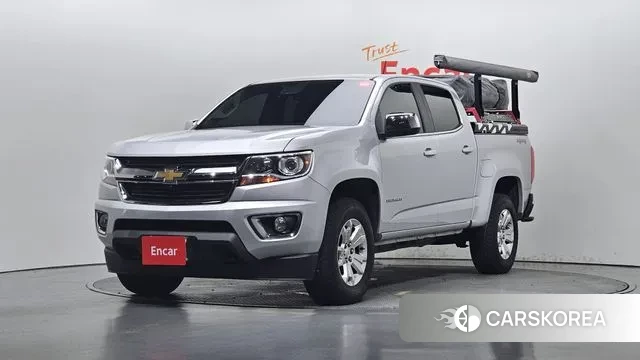 Chevrolet (GM Daewoo) Colorado 2020 Серебристо-серый из Кореи