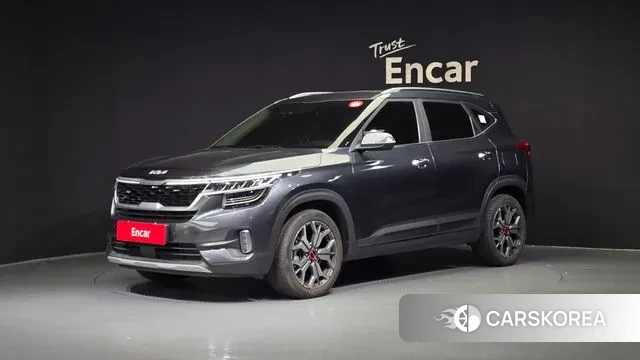 Kia Seltos 2022 Серый из Кореи