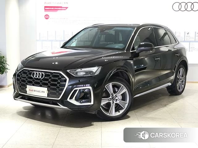 Audi Q5L 2022 Черный из Китая