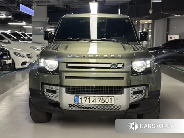 Land Rover Defender (L663) 2021 Светло-зеленый из Кореи
