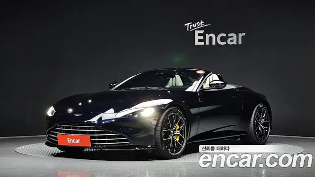 Aston Martin Vantage 2nd Generation 2023 Черный из Кореи