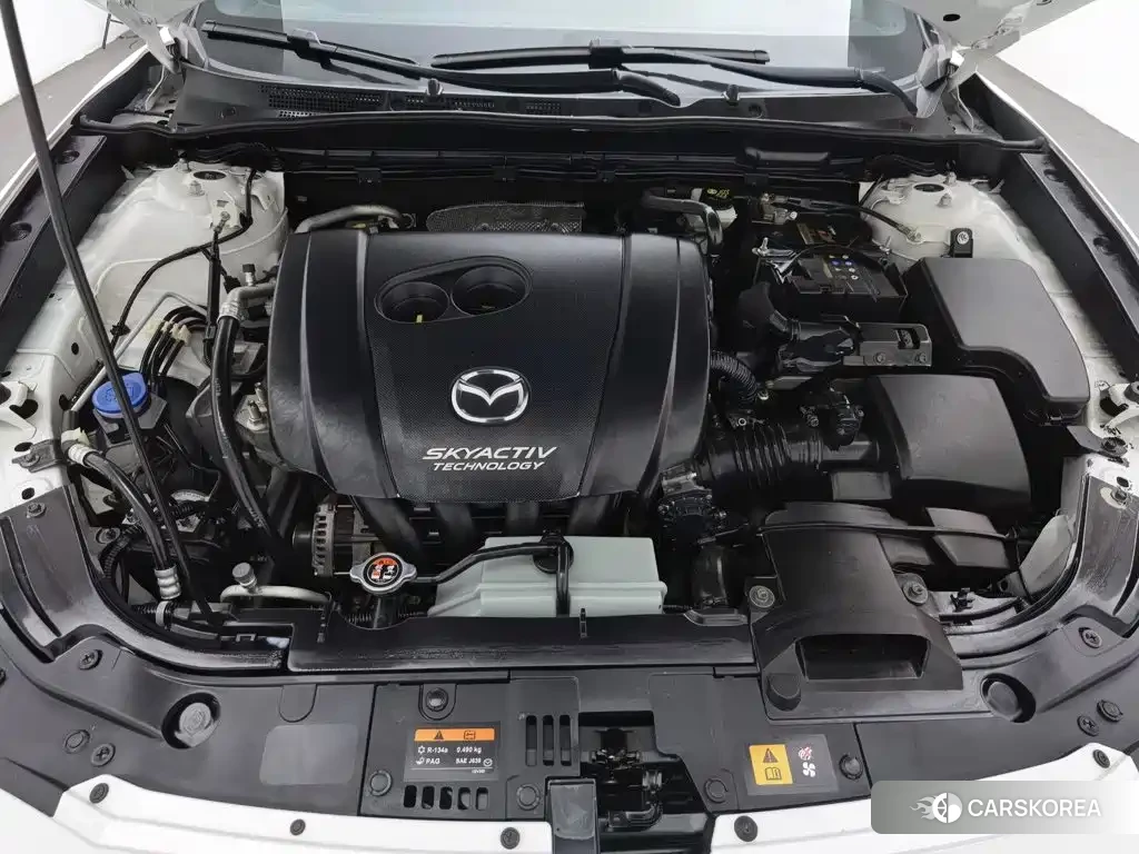 Mazda CX-4 2018 Белый из Китая