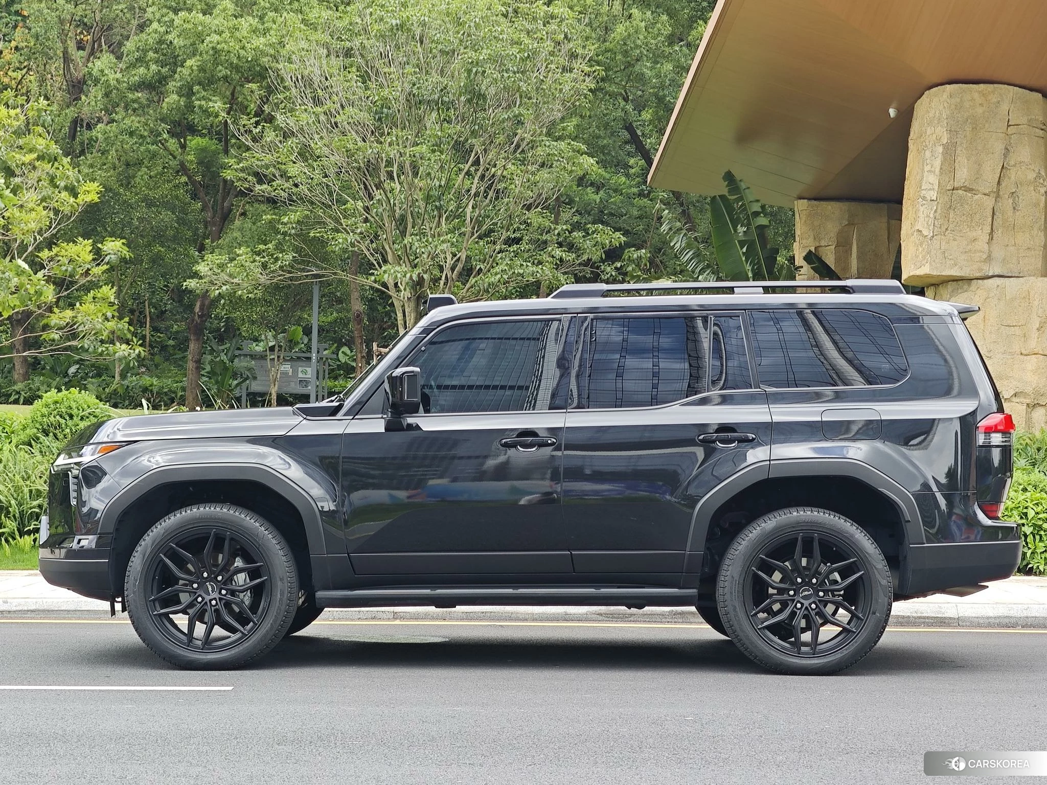 Lexus GX 2024 Черный из Китая