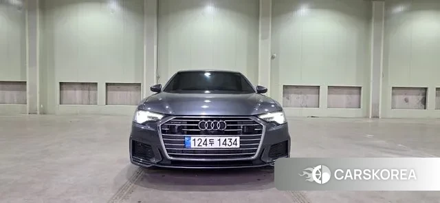 Audi A6 (C8) 2022 Серый из Кореи