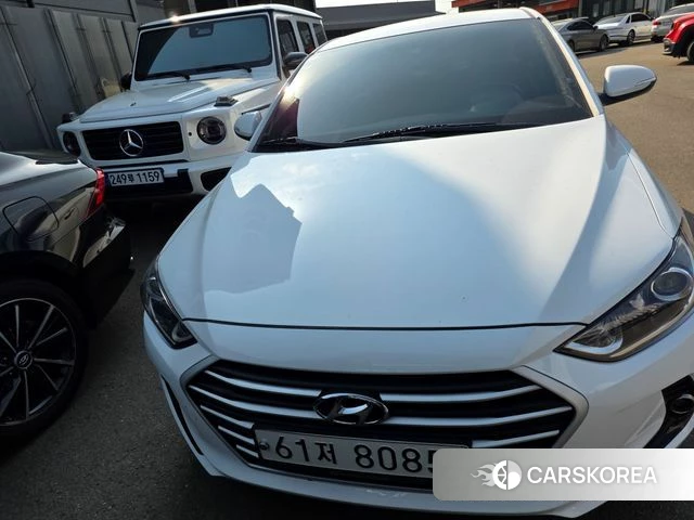 Hyundai Avante AD 2018 Белый из Кореи