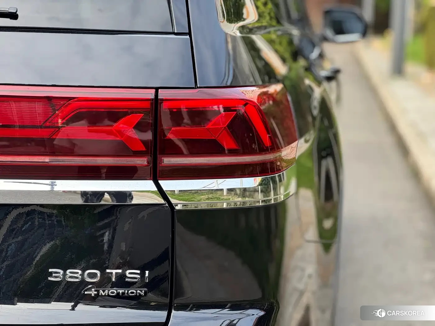 Volkswagen Touareg 2024 Черный из Китая