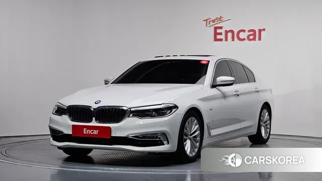 BMW 5 Series (G30) 2018 Белый из Кореи