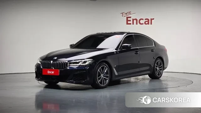 BMW 5 Series (G30) 2023 Черный из Кореи