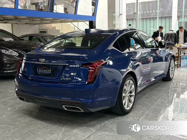 Cadillac CT5 2021 Синий из Китая
