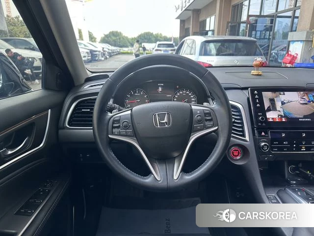 Honda Crown Road 2022 Черный из Китая