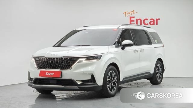 Kia Carnival 4th generation 2023 Белый из Кореи