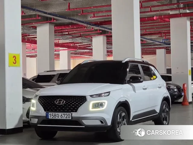 Hyundai Venue 2021 Белый из Кореи