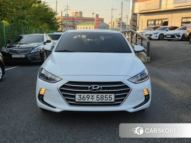 Hyundai Avante AD 2018 Белый из Кореи