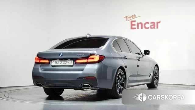 BMW 5 Series (G30) 2023 Серый из Кореи