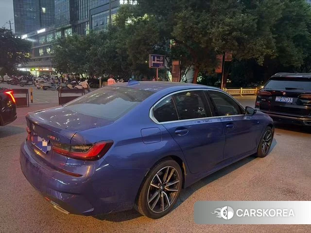 BMW 3 series 2022 Синий из Китая
