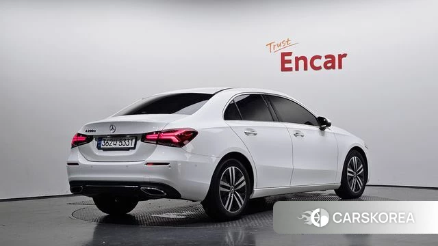 Mercedes-Benz A-Class W177 2021 Белый из Кореи