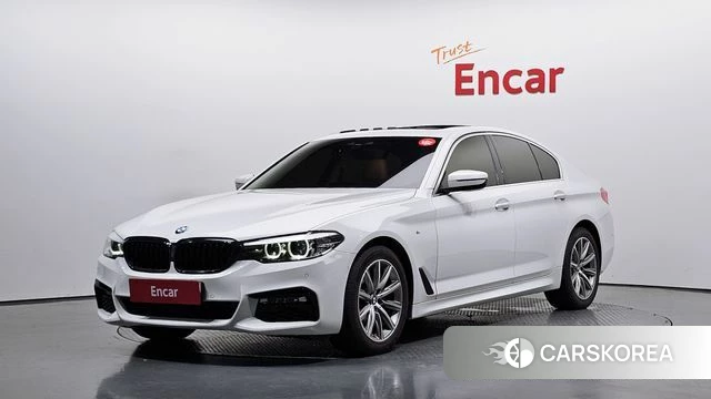 BMW 5 Series (G30) 2018 Белый из Кореи
