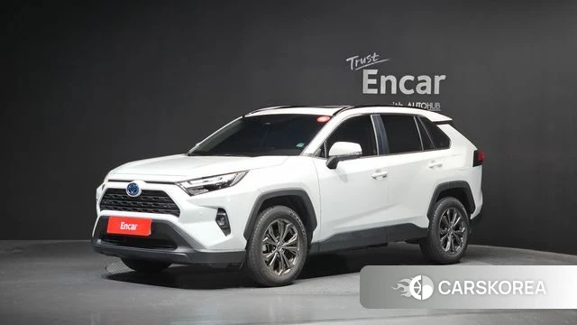 Toyota RAV4 5th Generation 2024 Белый из Кореи