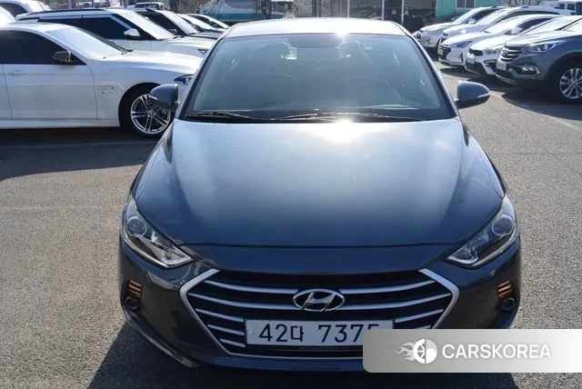 Hyundai Avante AD 2018 Серый из Кореи