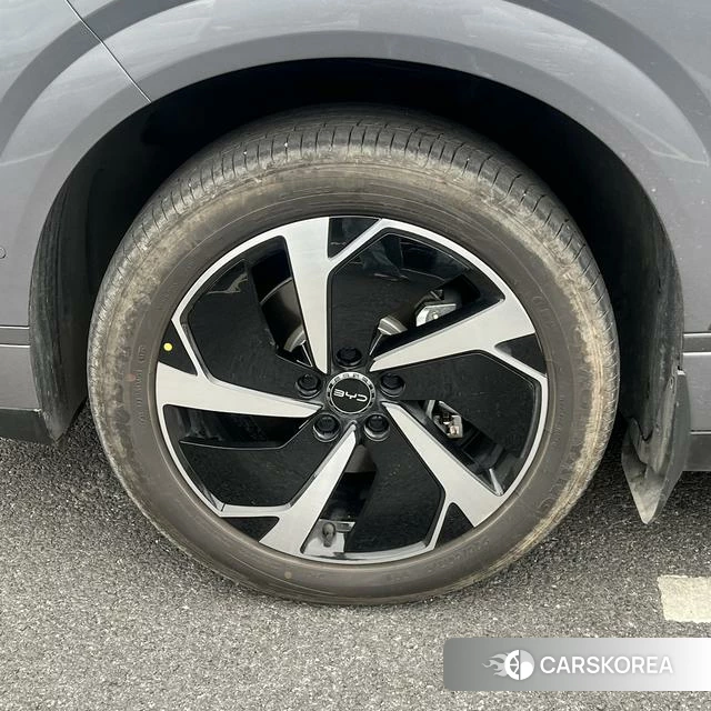 BYD Sea Lion 06EV 2026 Серебристо-серый из Китая