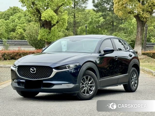 Mazda CX-30 2021 Синий из Китая