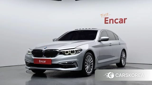 BMW 5 Series (G30) 2019 Серебряный из Кореи