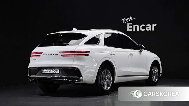 Genesis GV70 2024 Белый из Кореи
