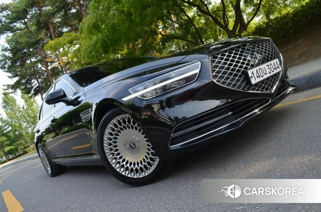 Genesis G90 2019 Черный из Кореи