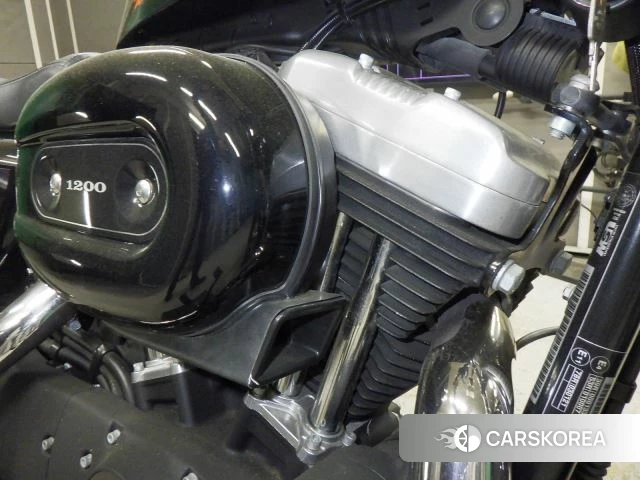 Engine photo