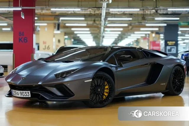 Lamborghini Aventador 2019 Желтый из Кореи