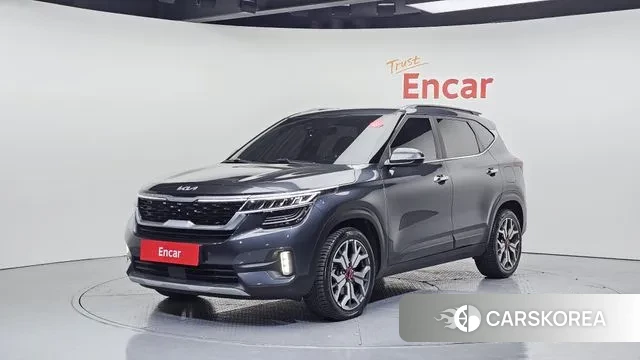 Kia Seltos 2022 Серый из Кореи