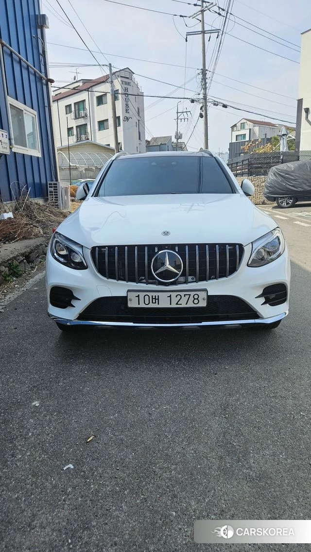 Mercedes-Benz GLC-Class X253 2019 Белый из Кореи