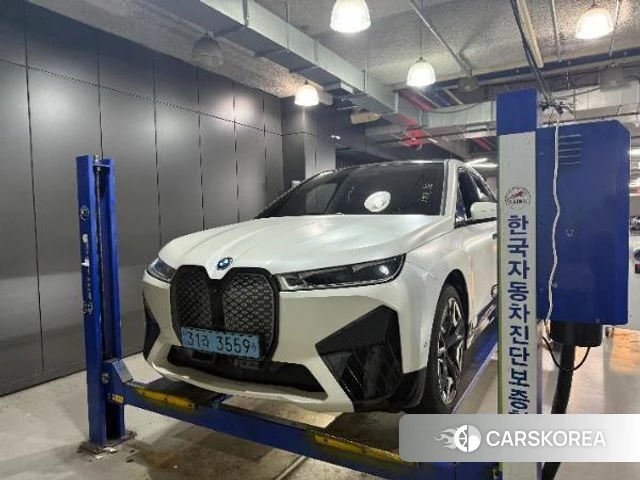 BMW iX 2022 Белый из Кореи