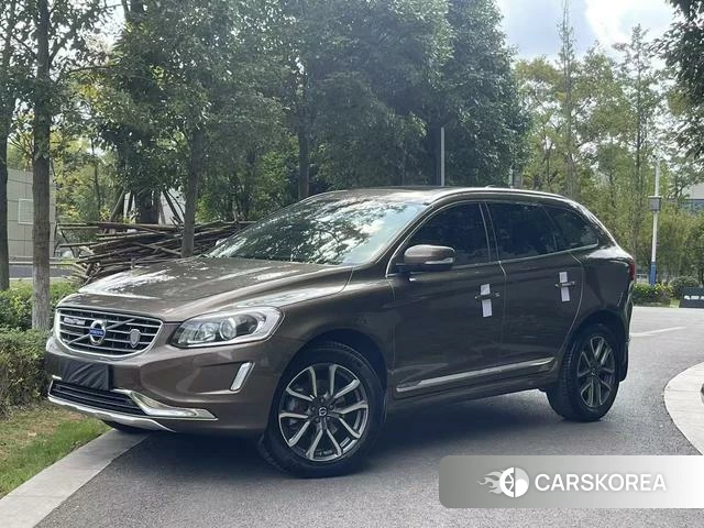 Volvo XC60 2018 Коричневый из Китая