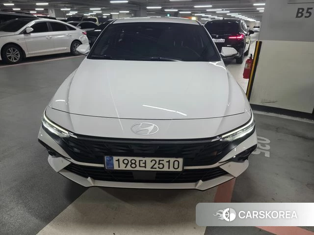 Hyundai The New Avante (CN7) 2024 Белый из Кореи