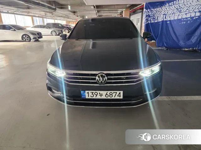 Volkswagen Passat GT (B8) 2021 Серый из Кореи