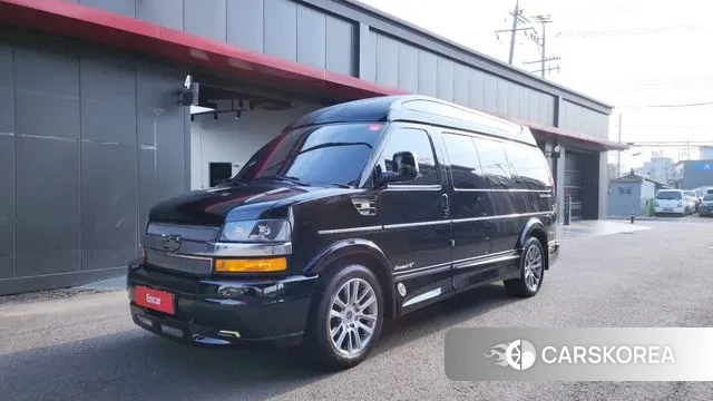 Chevrolet Express Van 2020 Черный из Кореи