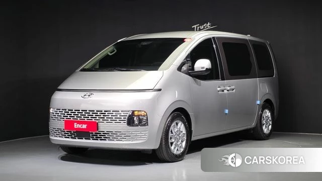 Hyundai Staria 2022 Серебряный из Кореи